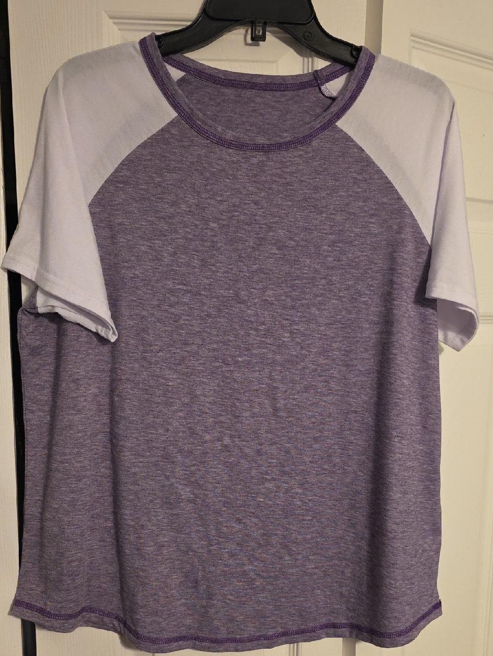 Women’s Short Sleeve Raglan Tee - Purple and White- XL- Like New